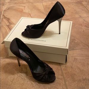 BCBG Maxazria Black Satin Heels size 8M US